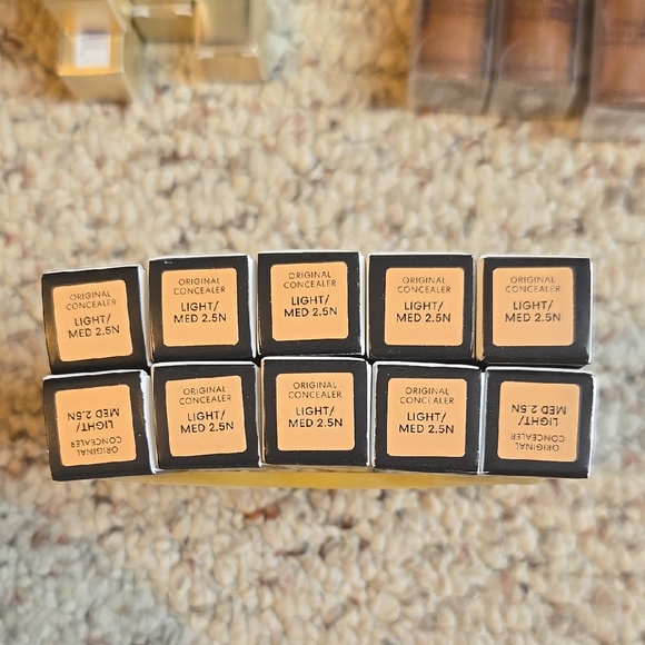 bareMinerals Other - 10 bareMinerals Original Concealer - Light/Medium 2.5N